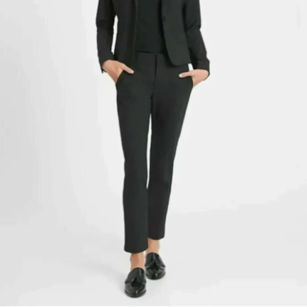 Banana Republic Avery Black Straight Leg Dress Pants 0